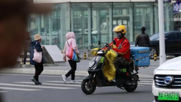 配资实盘正规平台 我希望东哥赢，但东哥很难赢